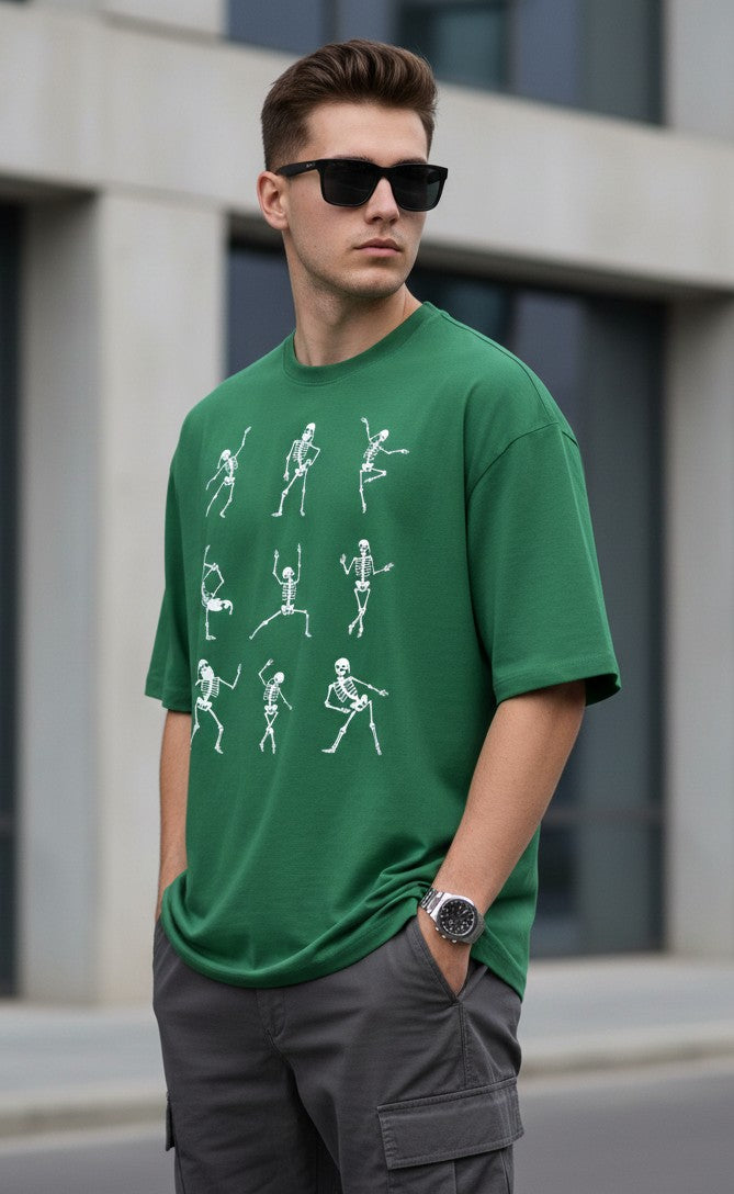 Men oversized skeletons