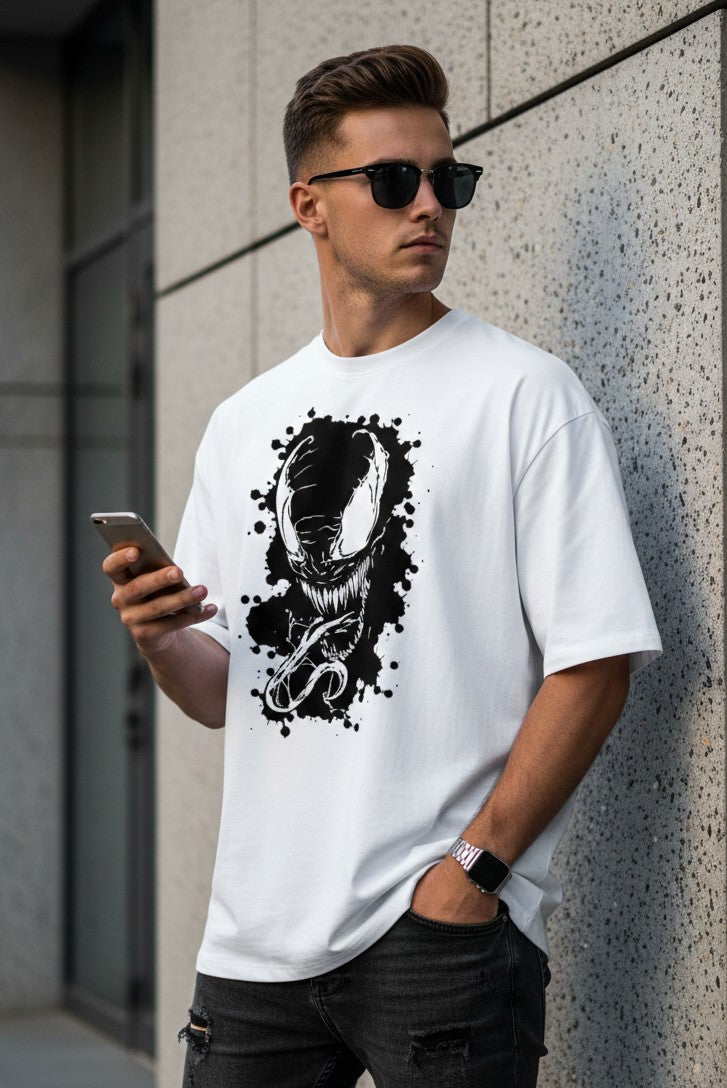 Oversized tees venom